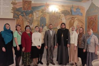 В Троицком соборе Кургана  прошёл оживленный диалог о роли православного образования