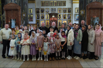 Пасхальный утренник прошел во Введенском храме