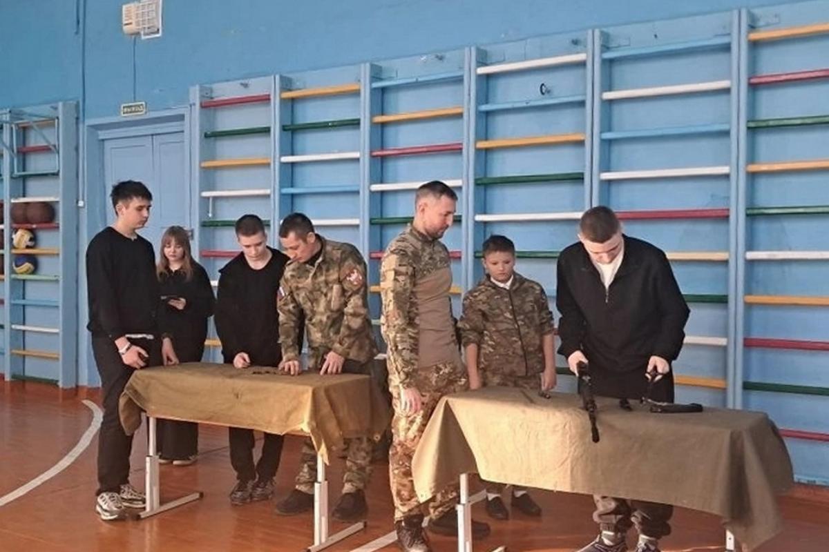 Православные гимназисты заняли призовые места в армейском двоеборье