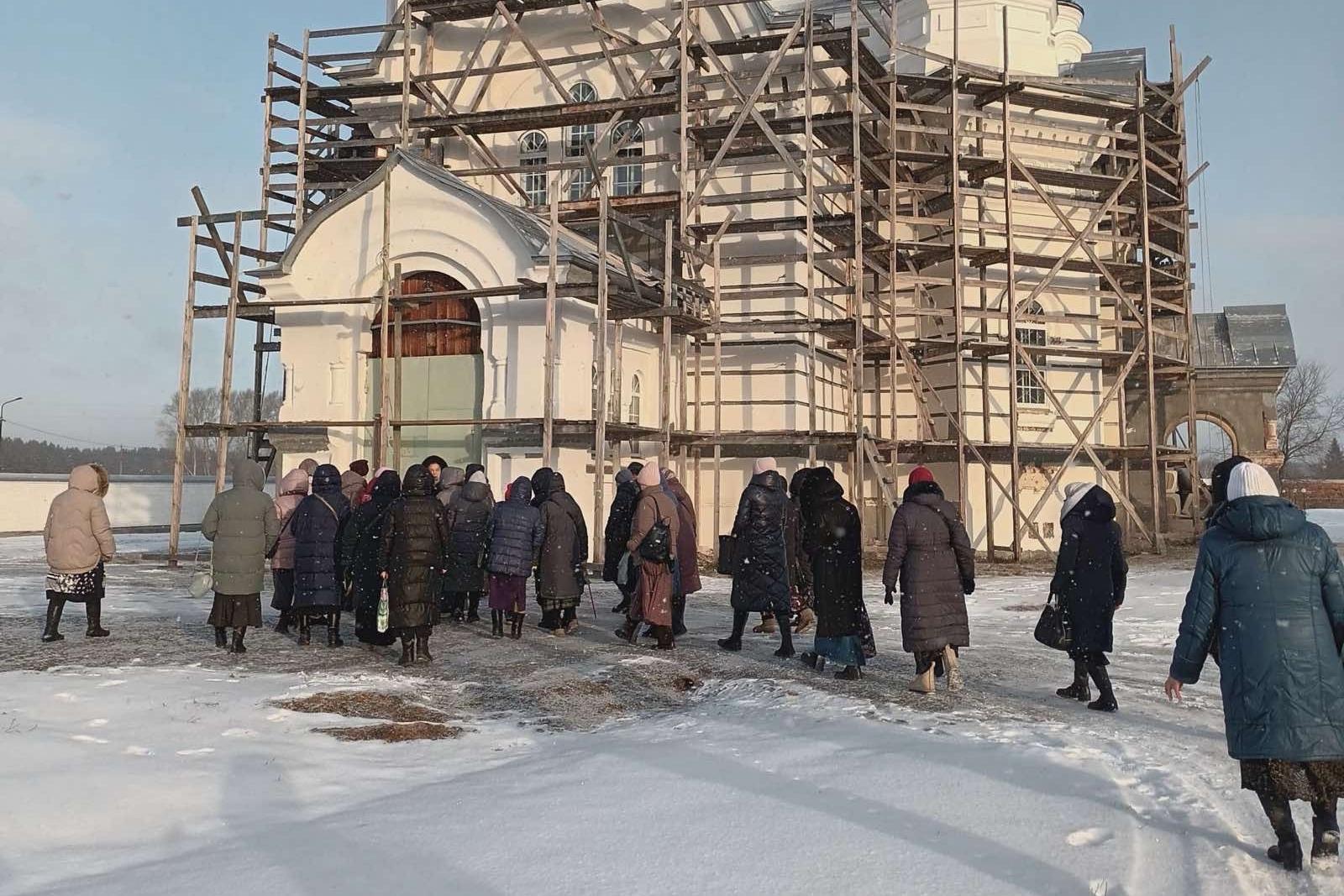 В Зауралье участники проекта «Зауральские паломники 60+» посетили третий монастырь