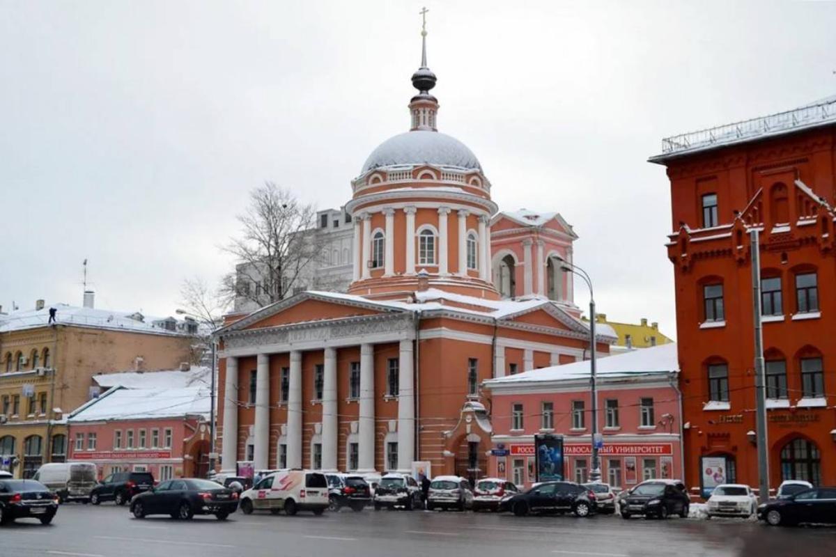 ВРНС приглашает зауральскую молодежь получить бесплатное высшее образование в одном из лучших вузов Москвы