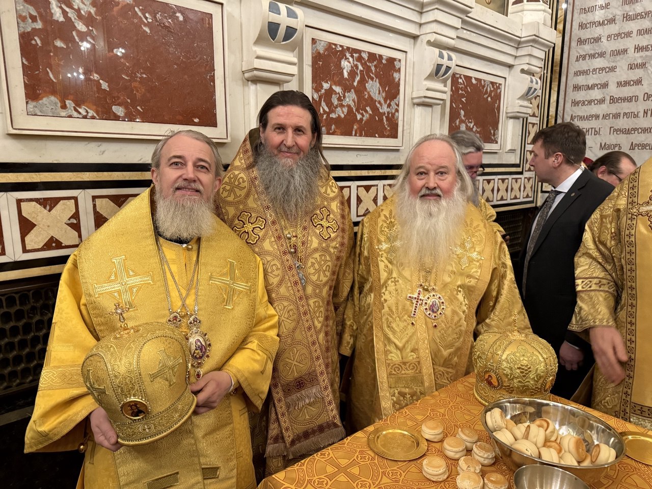 Митрополит Даниил сослужил в Храме Христа Спасителя Святейшему Патриарху Кириллу в день его интронизации