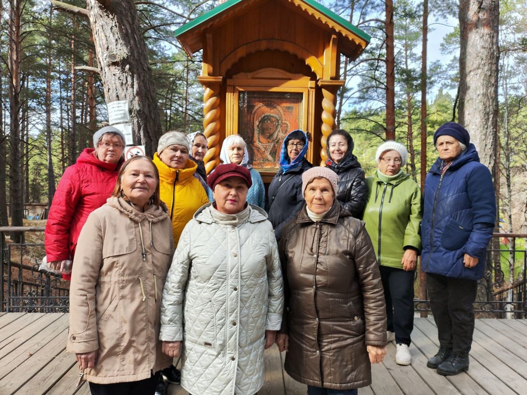 Группа паломников из Тюмени посетила Чимеевский монастырь
