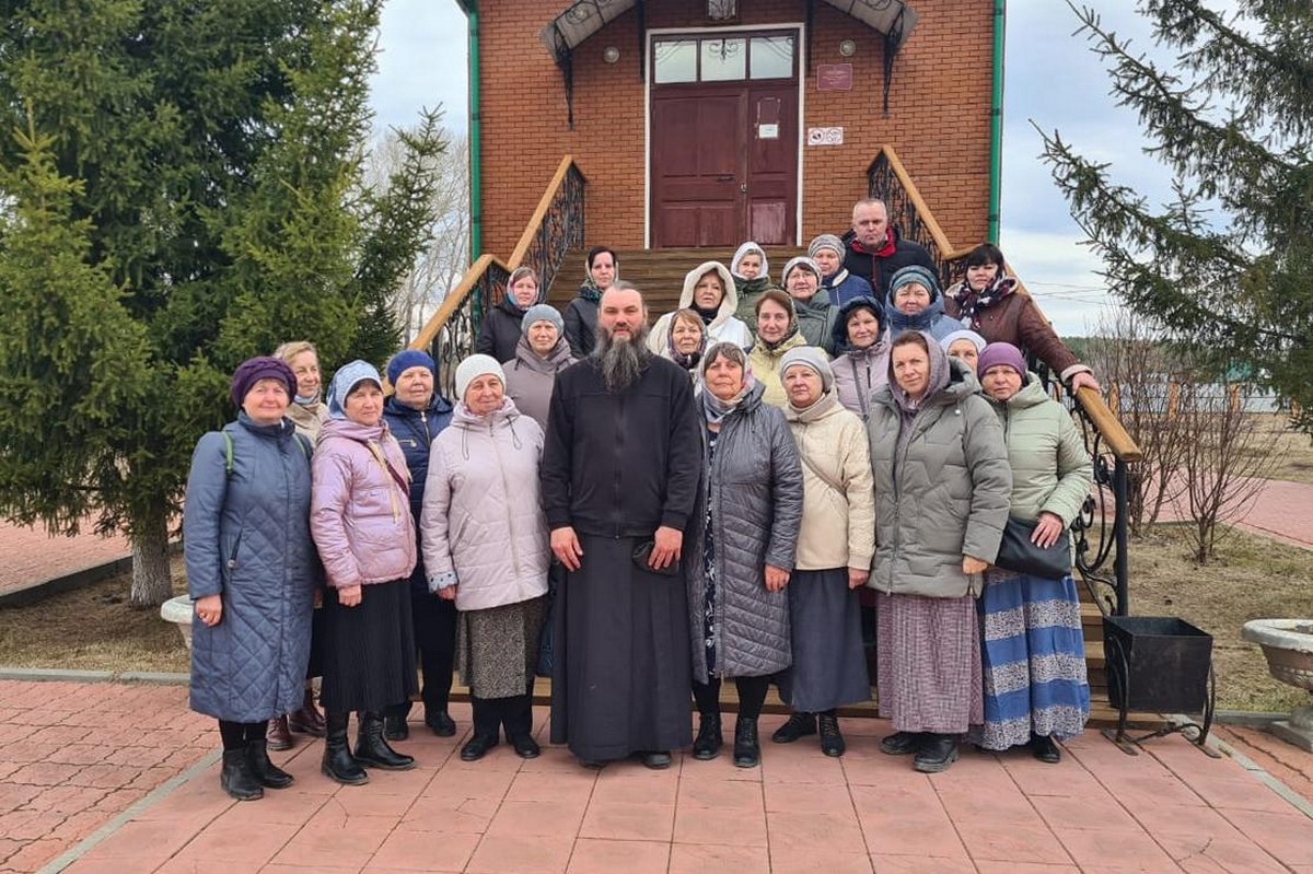 Чимеевский монастырь посетили паломники из города Сысерть