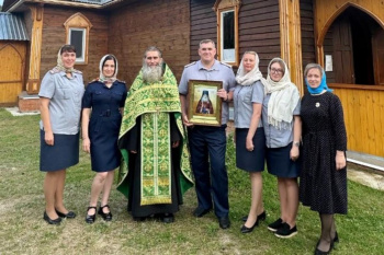 Курганский священник совершил молебен небесному покровителю УФСИН