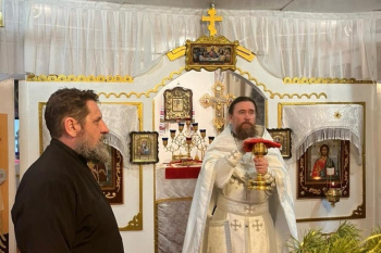 В Варгашинском храме встретили Рождество