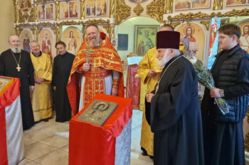 Духовник Курганской епархии поздравил с днём ангела старейшего зауральского священника