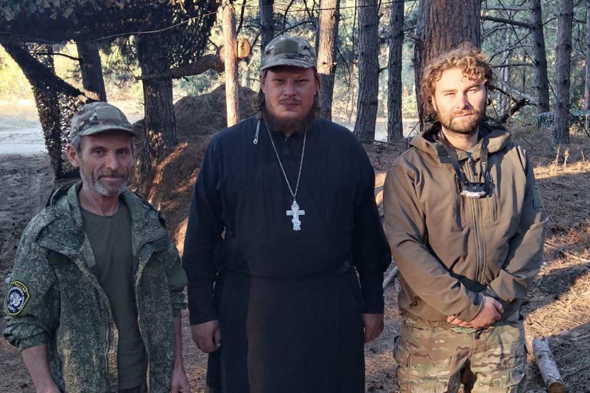 Курганский священник второй раз отправился добровольцем на фронт для окормления воинов