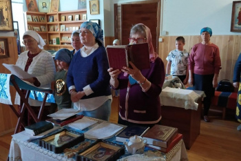 В сельском храме Зауралья вновь началось изучение основ Православной веры