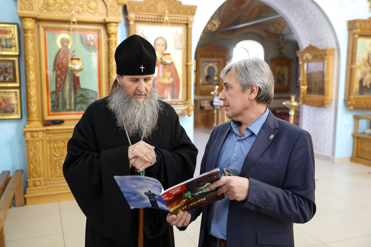 В Богоявленском соборе Кургана завершилась роспись центрального придела