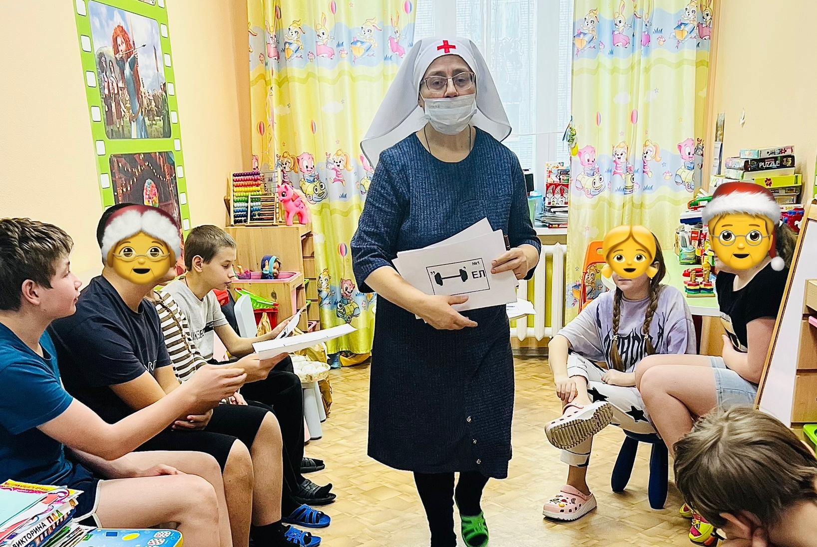В Кургане детскую больницу посетили сестры милосердия с программой «Рождественская звезда»