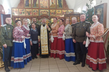 В Кургане казачий ансамбль «Станица» дал концерт на православном приходе