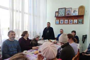 В рамках грантового проекта на курганском приходе состоялась групповая беседа на тему «Корень всех болезней»
