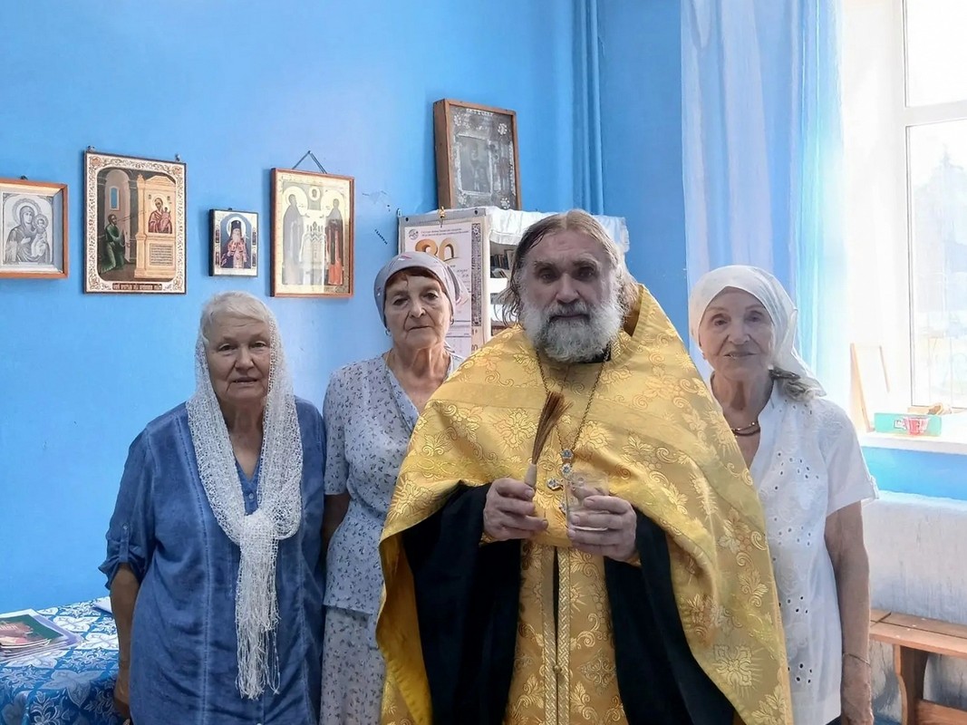 Молебен святителю Луке состоялся в Курганской областной больнице