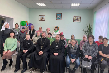 Мобильный центр гуманитарной помощи побывал в Мокроусово
