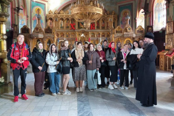 Экскурсия для студентов прошла в кафедральном соборе Кургана