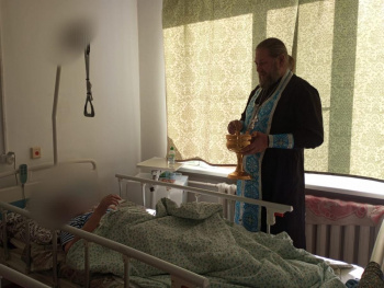 Хоспис в селе Садовое снова посетил священник