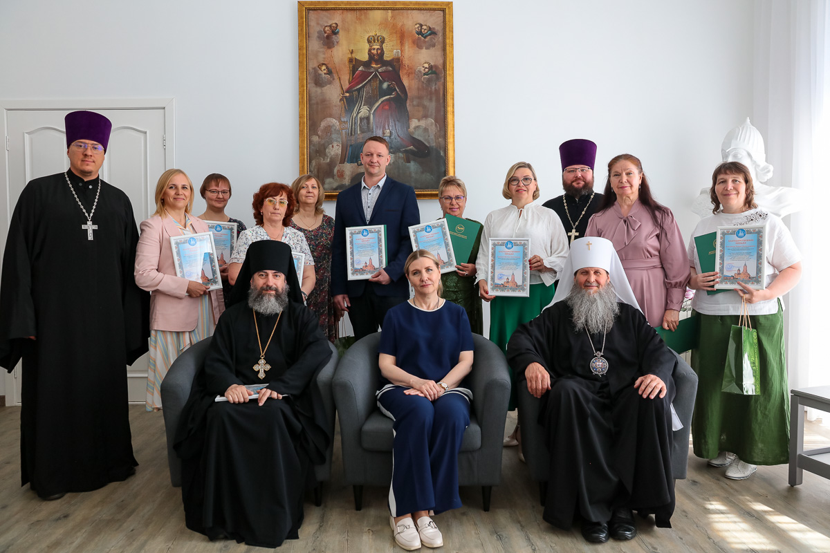 В Кургане подвели итоги межрегионального этапа конкурса «За нравственный подвиг учителя»
