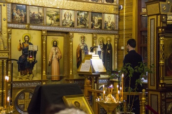 В праздник Похвалы Пресвятой Богородицы, в Казанском Чимеевском мужском монастыре, была отслужена Божественная литургия.