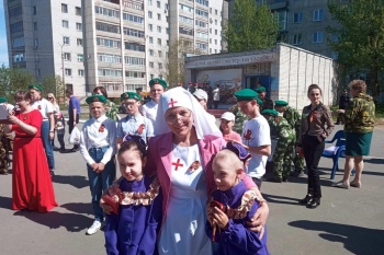 В Кургане сёстры милосердия участвовали в военно-патриотических соревнованиях