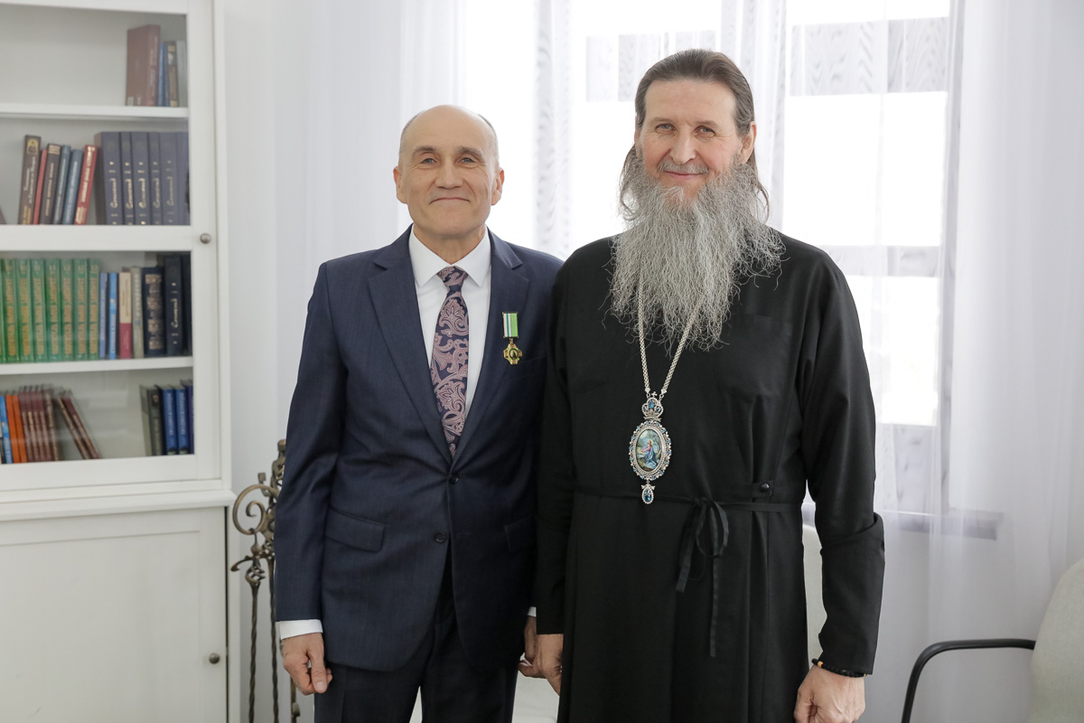 Директор ГТРК «Курган» Иван Белых получил высокую церковную награду