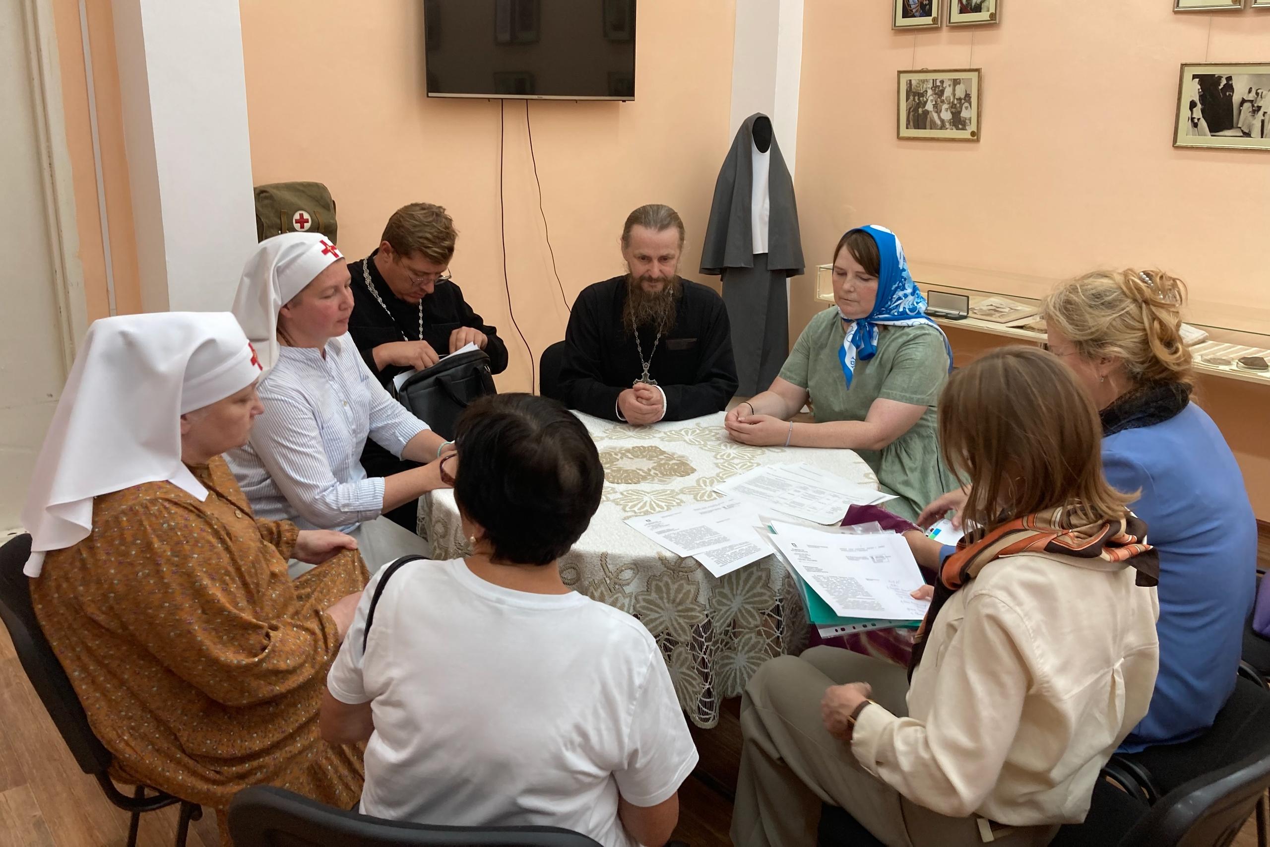 В курганской «Обители милосердия» беременным оказывают вещевую и молитвенную помощь