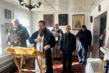 Варгашинский священник вновь побывал в дальнем селе