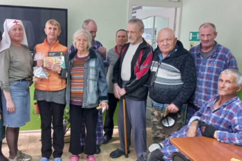 В Кургане продолжает работу проект «Социальная столовая «Сквер Милосердия»