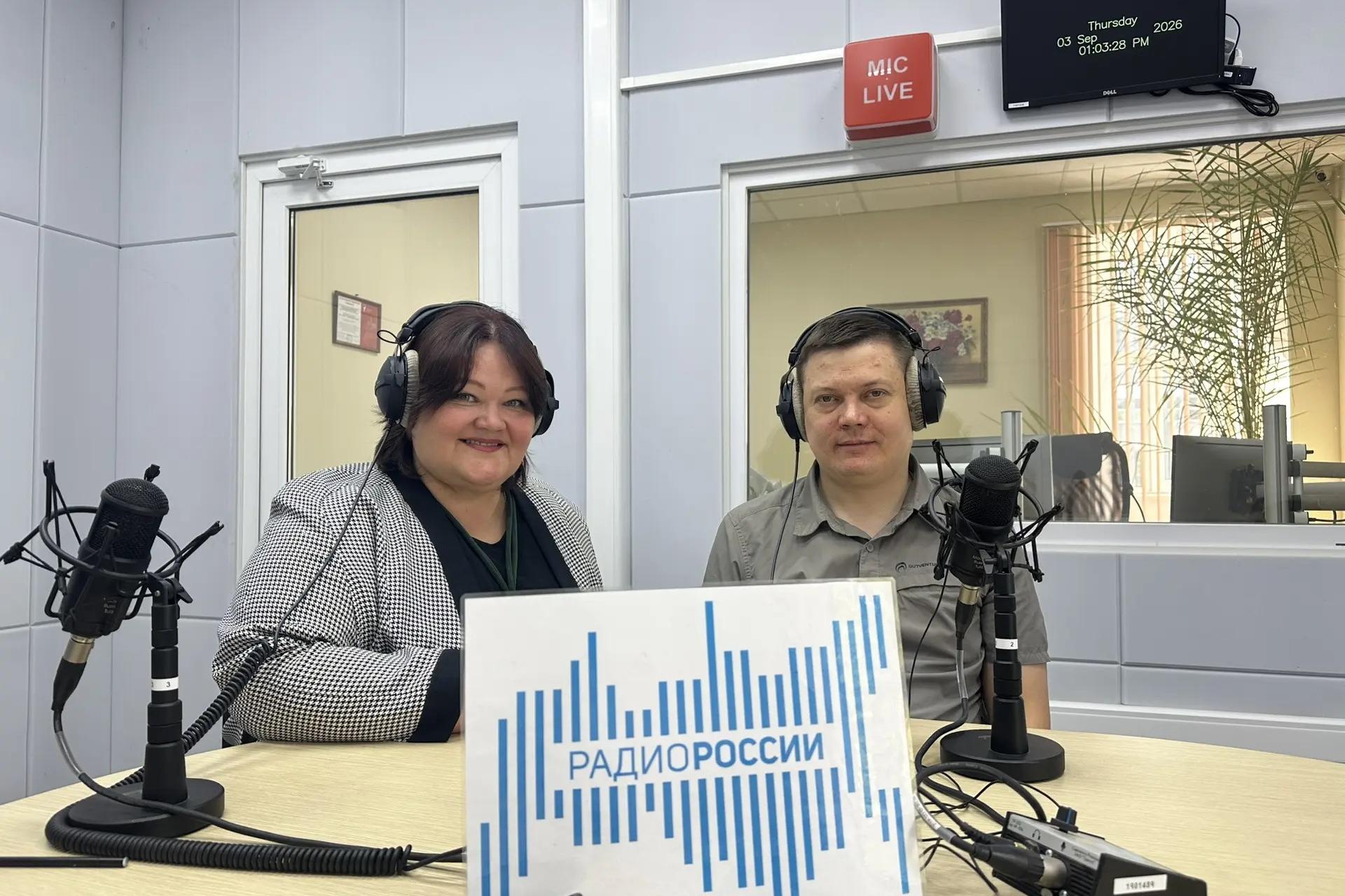 На радио ГТРК «Курган» обсудили работу православных курсов и воскресной школы «Благовест»