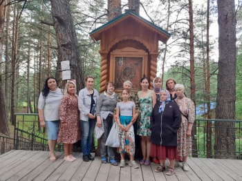 Паломники из Кургана посетили Чимеевский монастырь