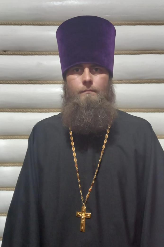Иерей Николай Меньщиков