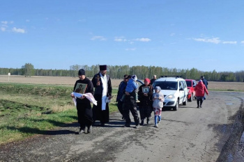 Крестный ход в честь святого Георгия прошёл в Мокроусово