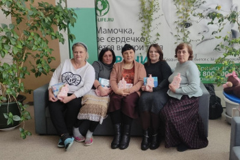 В центре гуманитарной помощи при Порт-Артурском храме Кургана состоялась встреча добровольцев