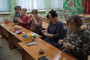 На курганском приходе Святой Троицы продолжается реализация проекта «Мастерицы» - школа рукоделия»