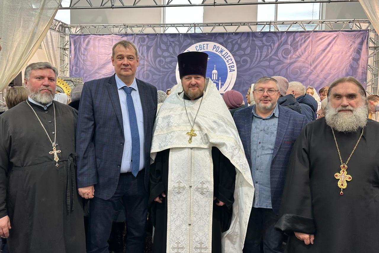 В Кургане в 17-й раз открылась выставка-ярмарка «Добрый свет Рождества»