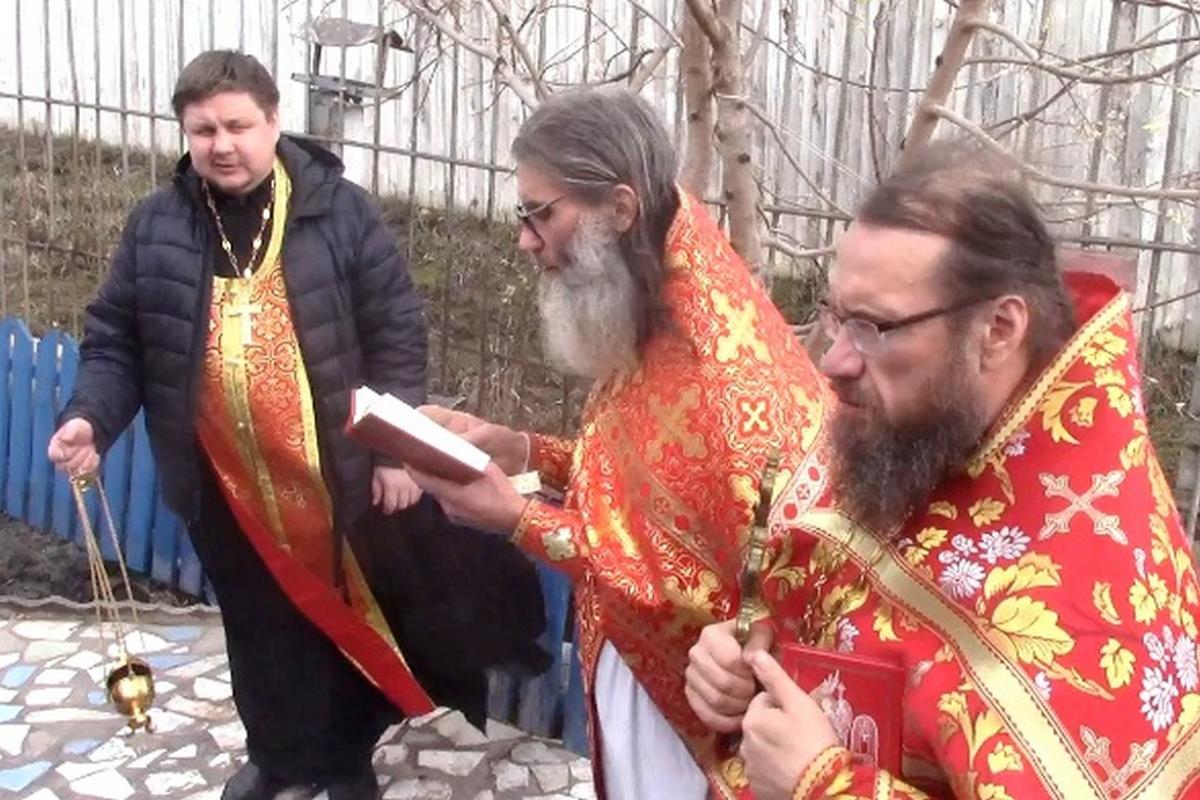 Праздничные пасхальные службы прошли в исправительных учреждениях Зауралья