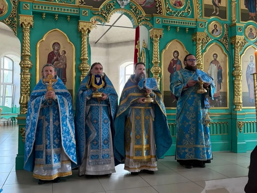 В Чимеевской обители торжественными богослужениями отметили престольный праздник