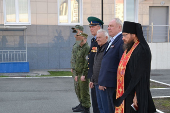 Зауральские пограничники отправились в командировку, получив благословение священника
