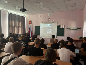 Священник села Кетово провёл для воспитанников Центра образования урок нравственности
