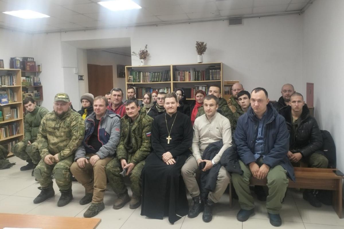Епархиальный отдел по работе с казачеством провёл секцию Рождественских чтений в курганском храме