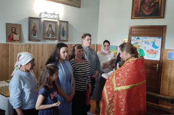 В Зауралье «Мобильный центр гуманитарной помощи» Курганской епархии совершил очередной выезд в село
