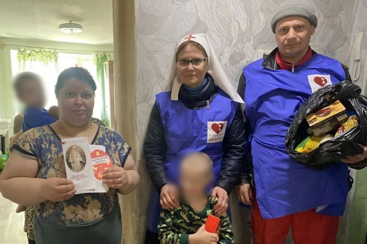 «Экипаж Милосердия» курганского сестричества в очередной раз посетил нуждающихся
