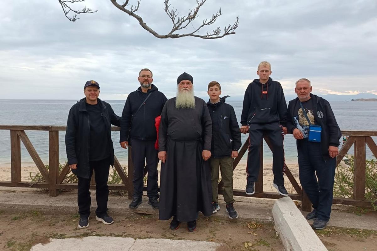 Группа паломников из Зауралья посетила святую гору Афон