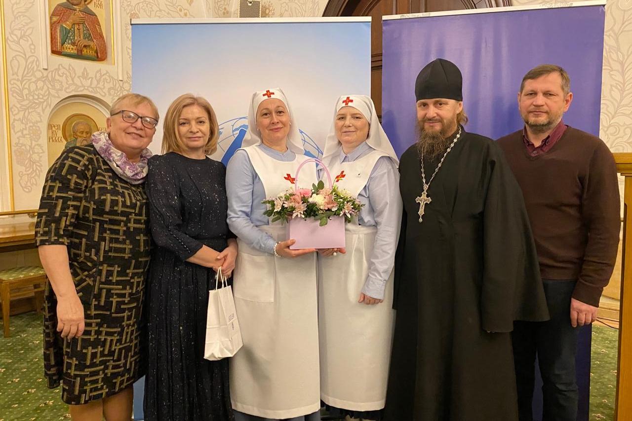 Курганская сестра милосердия награждена нагрудным знаком «За самоотверженный и милосердный труд»