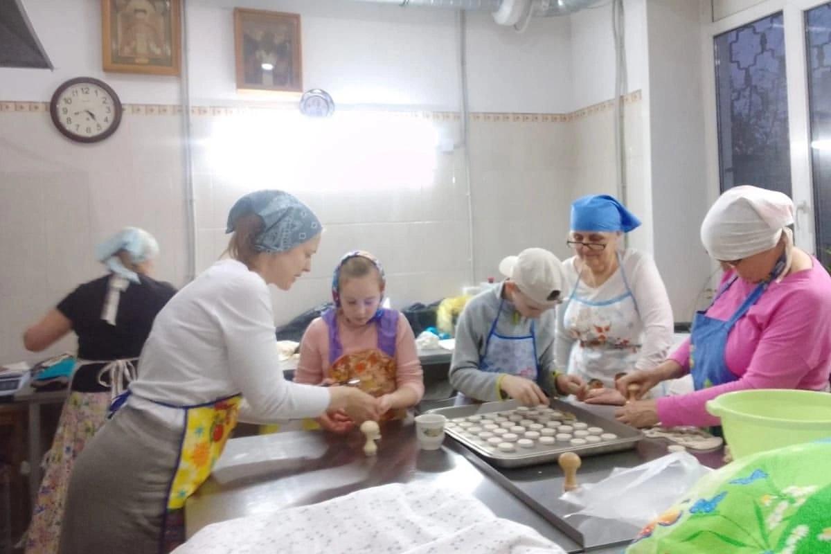 В курганском храме продолжается реализация проекта «Просфора – церковный хлеб»