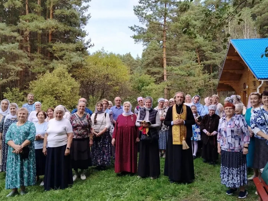 В Чимеевской обители побывали паломники из Тюмени