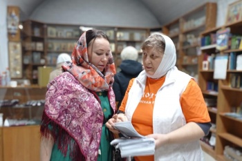 В курганских соборах дежурили православные волонтёры