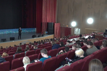 Курганская епархия организовала показ школьникам патриотического фильма о борьбе с террористами  