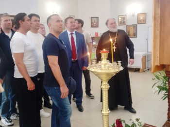 Губернатор Курганской области посетил старинный храм в селе Рычково