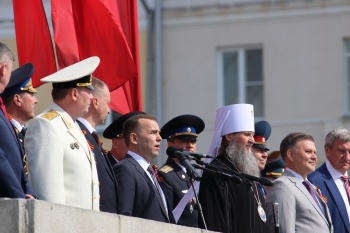 Митрополит Даниил принял участие в торжественных мероприятиях в честь Дня Победы